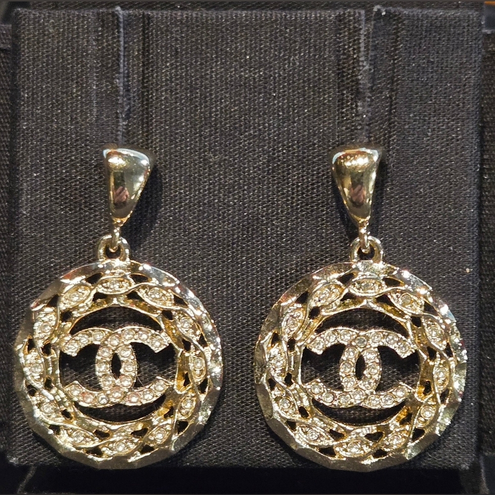 #44a - CHANEL Coco Mark Rhinestone Earrings Silver - Picture 8 of 15